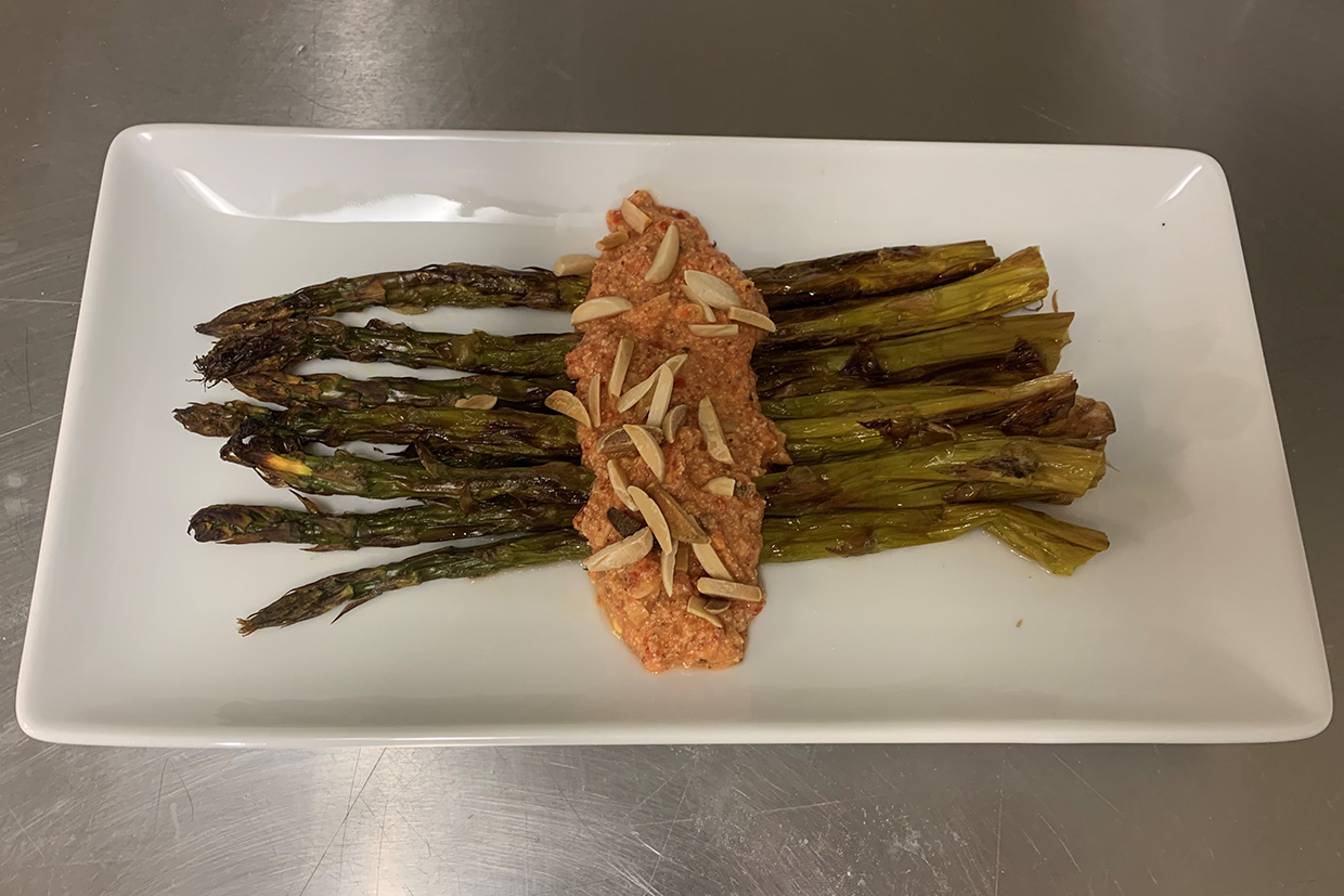 Romesco Sauce with Almond Flour and Chopped Almonds Recipe